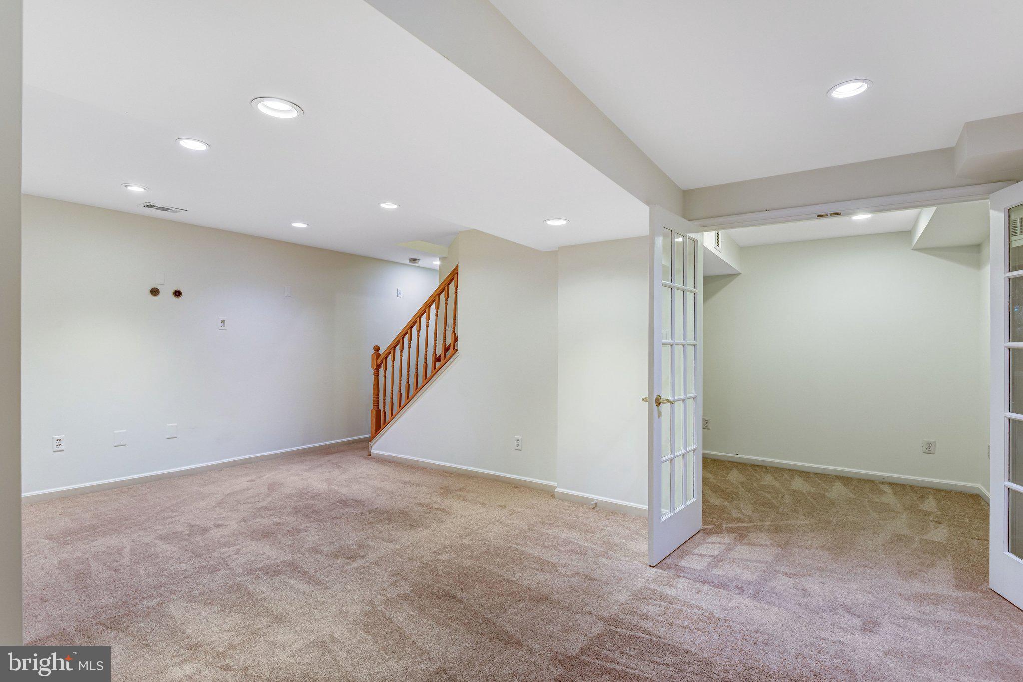 4524 Samuels Pine Road Chantilly, VA 20151 - Photo 29 of 35