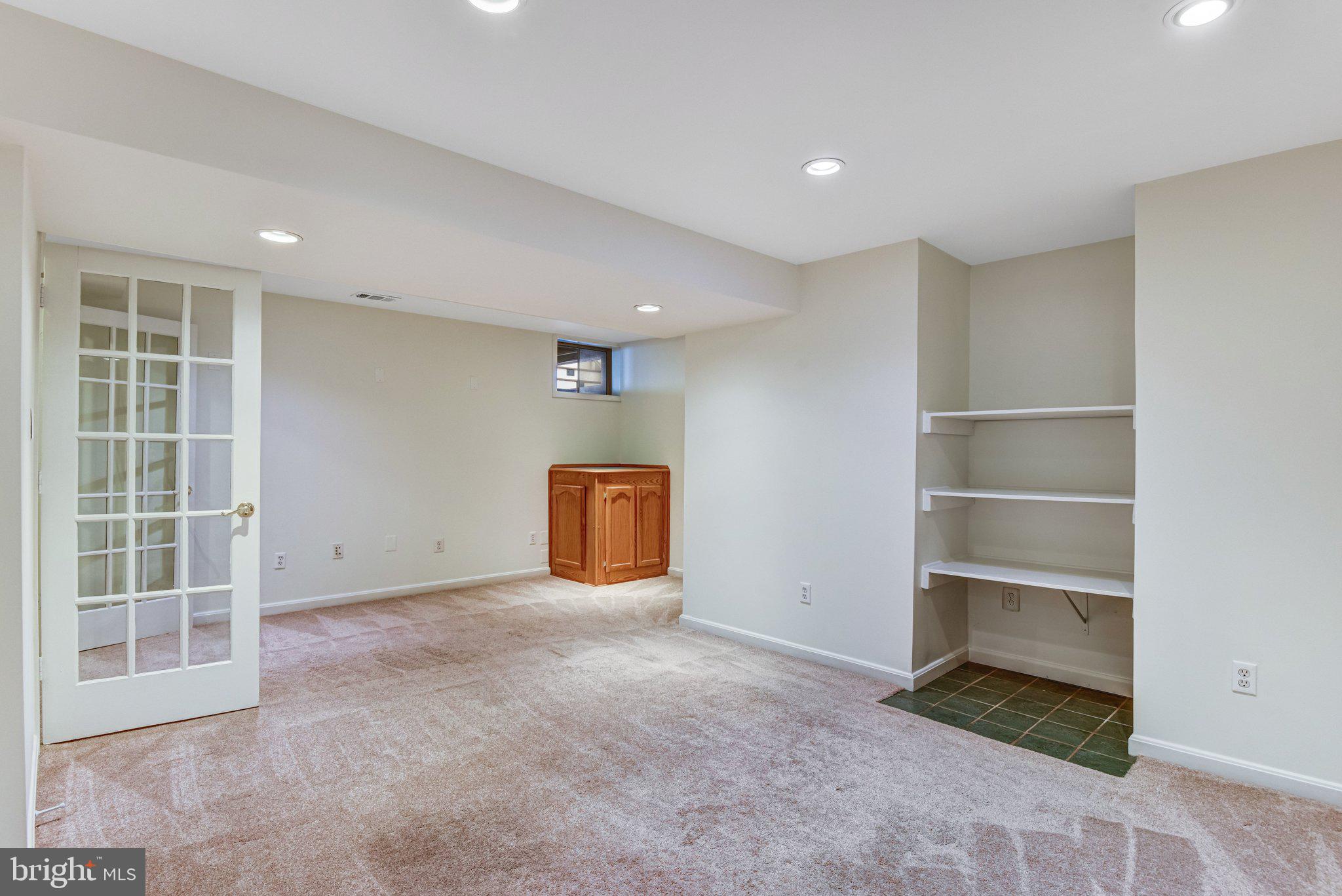 4524 Samuels Pine Road Chantilly, VA 20151 - Photo 30 of 34