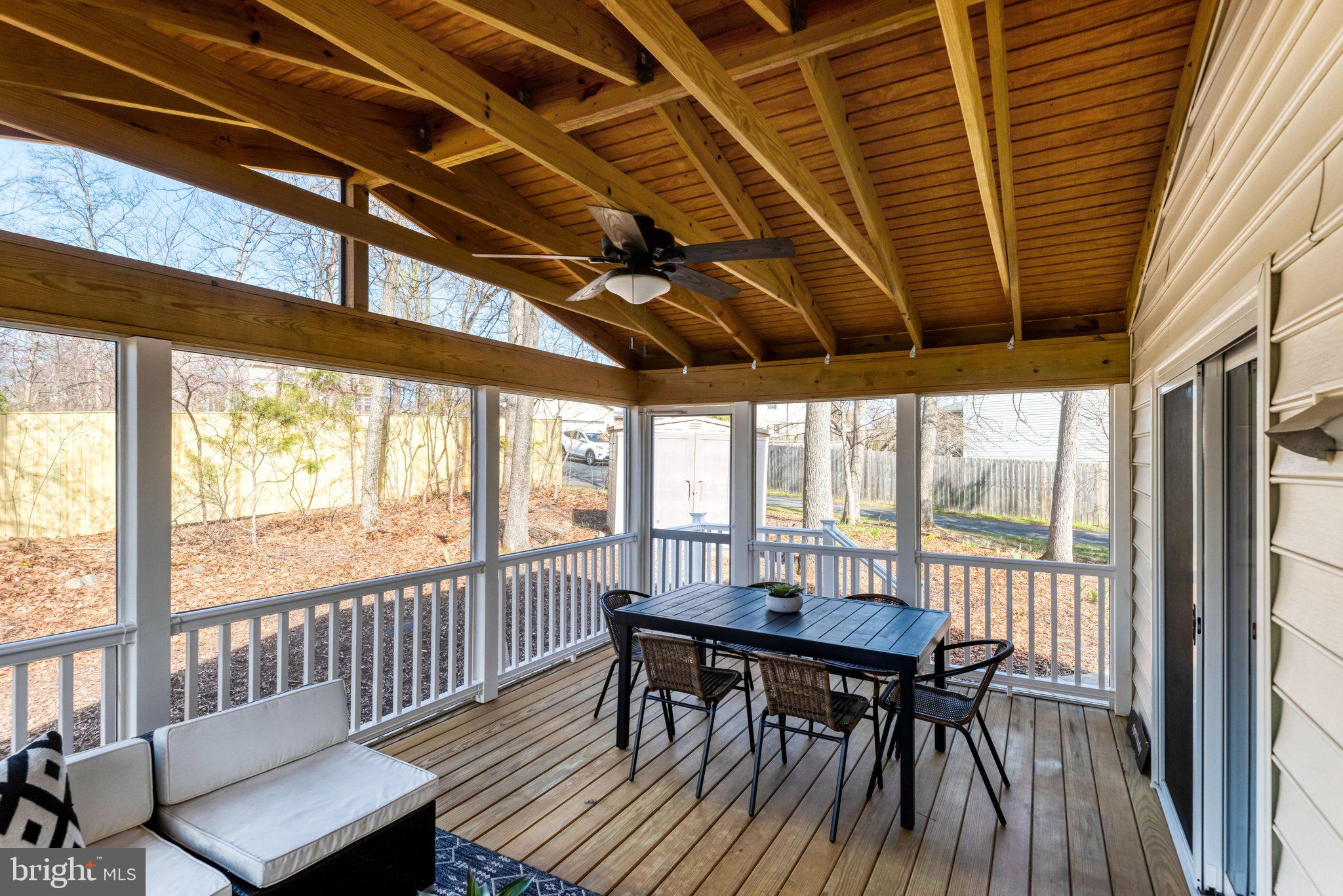 4524 Samuels Pine Road Chantilly, VA 20151 - Photo 6 of 34