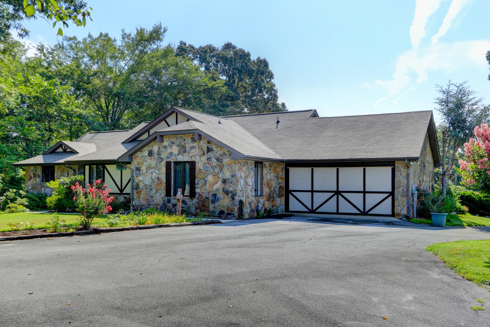 346 Myers Road Kingston, TN 37763 - Photo 2 of 39 Gallery Image 2