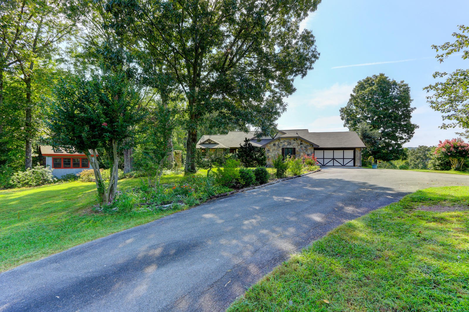 346 Myers Road Kingston, TN 37763 - Photo 3 of 39 Gallery Image 3
