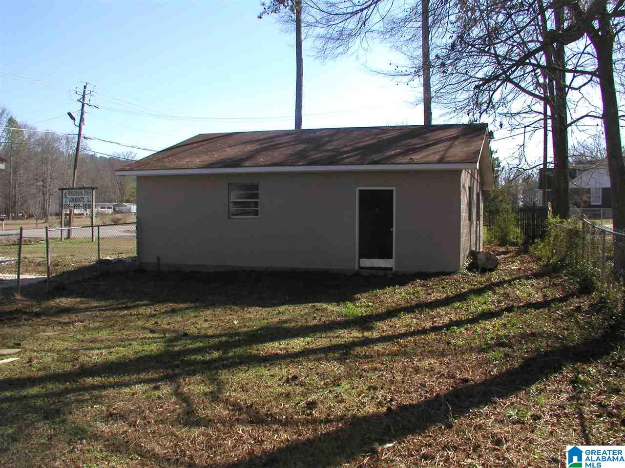 3595 Cedar Springs Road Jacksonville, AL 36265 - Photo 3 of 21