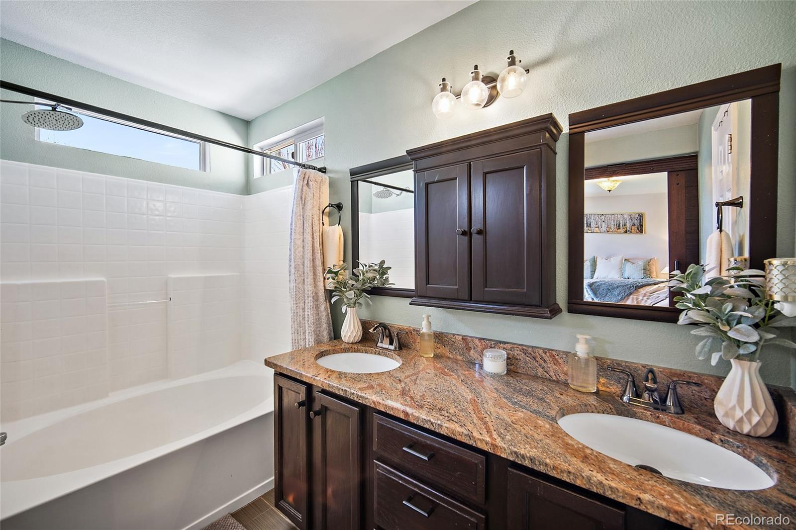 10417 Tracewood Drive Highlands Ranch, CO 80130 - Photo 18 of 39