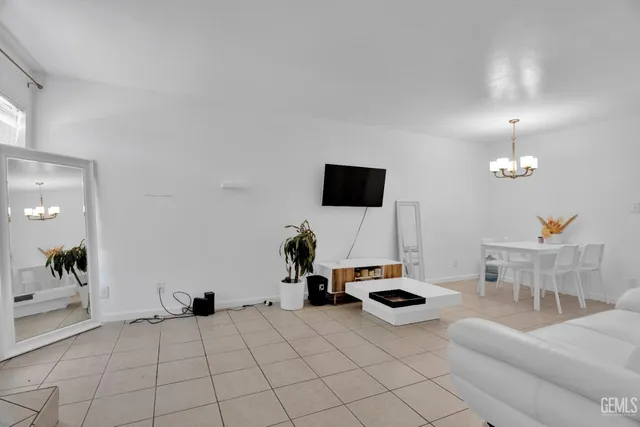 $205,000 | Undisclosed Address, Bakersfield, CA 93309