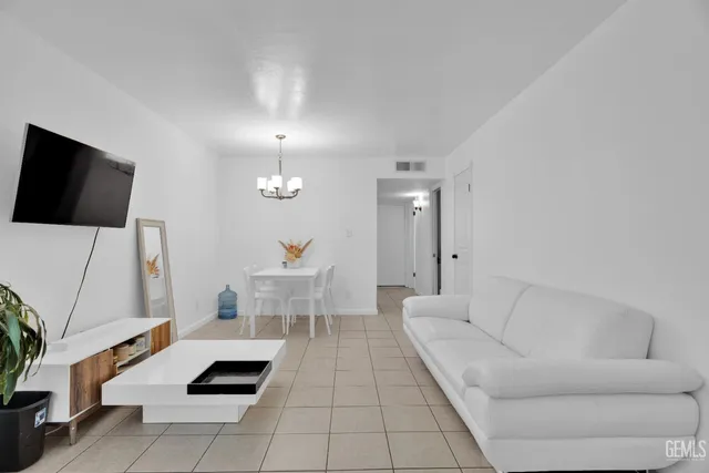 $205,000 | Undisclosed Address, Bakersfield, CA 93309