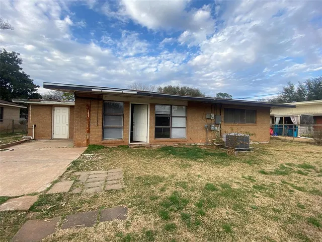 a backyard of a house