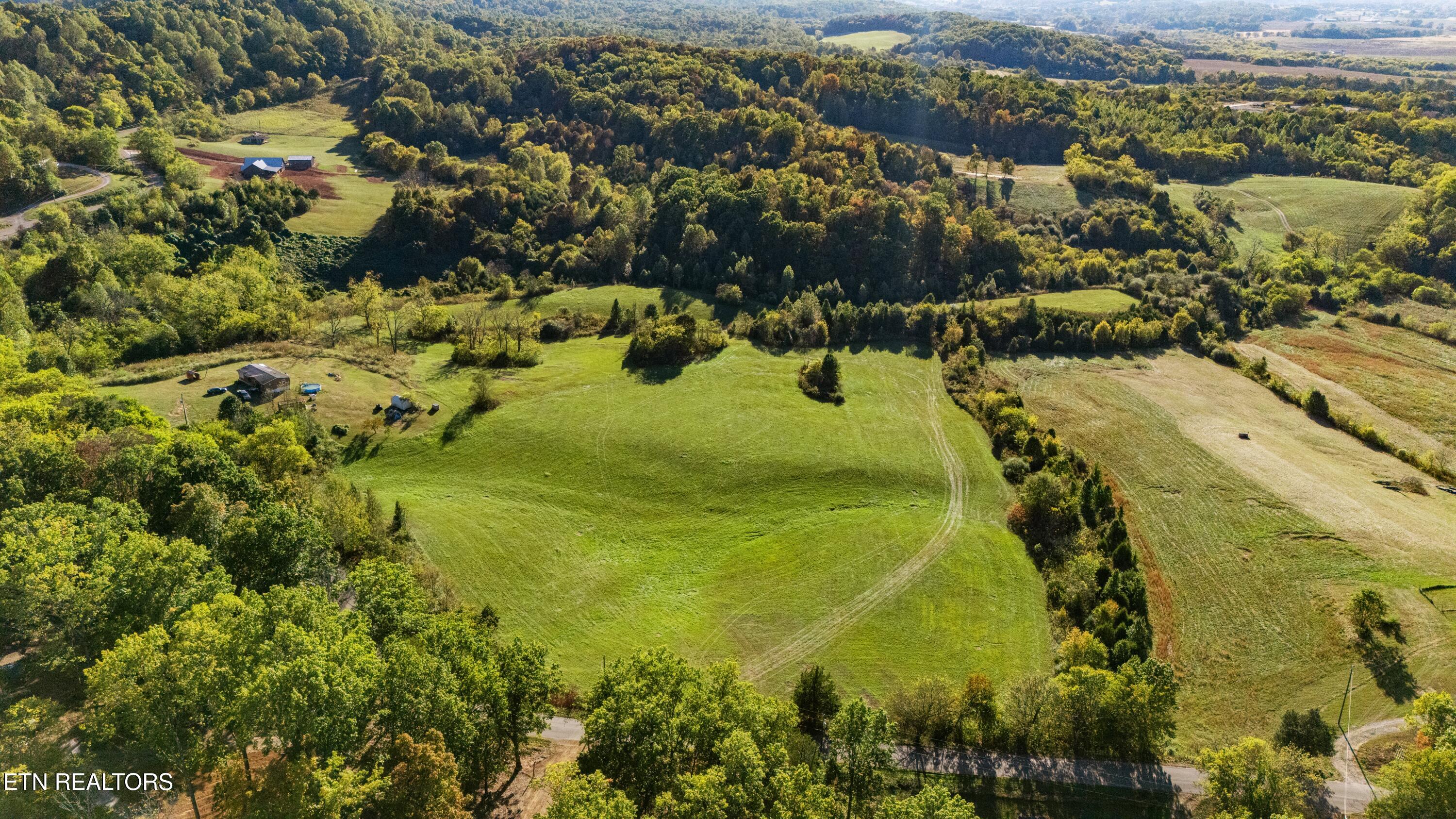 Hiwassee Road Sweetwater, TN 37874 - Photo 2 of 13 DJI_20251015171648_0001_D