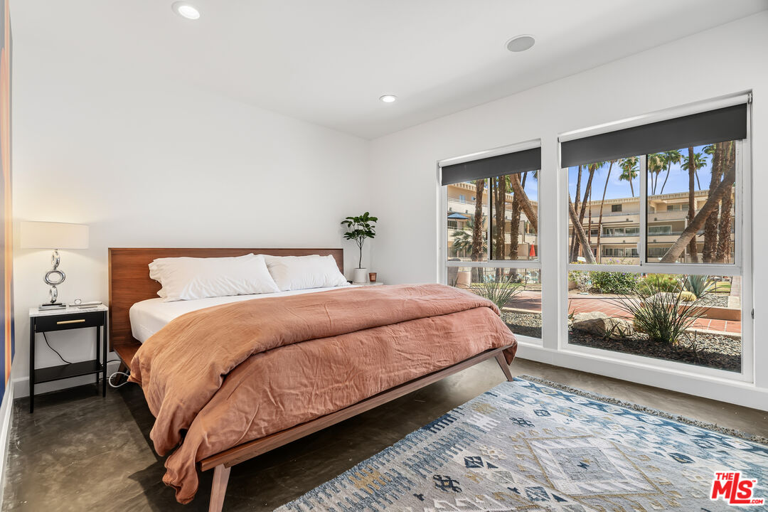 277 East Alejo Road, Unit 101 Palm Springs, CA 92262 - Photo 27 of 63