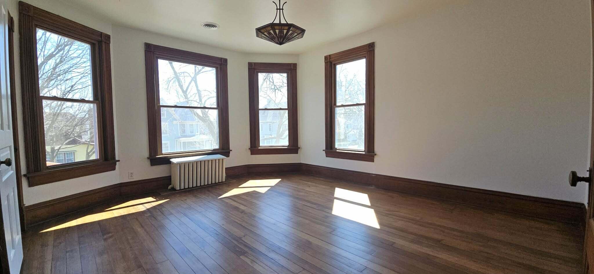 1720 College Avenue Racine, WI 53403 - Photo 16 of 22 Bed 3