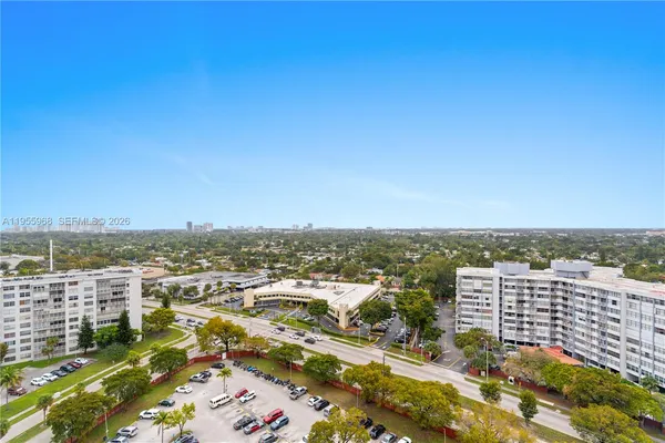 $329,999 | 1351 Northeast Miami Gardens Drive, Unit PH15E, Miami, FL 33179