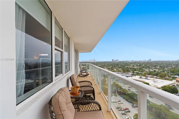 $329,999 | 1351 Northeast Miami Gardens Drive, Unit PH15E, Miami, FL 33179
