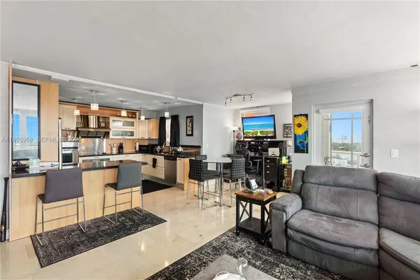 $329,999 | 1351 Northeast Miami Gardens Drive, Unit PH15E, Miami, FL 33179