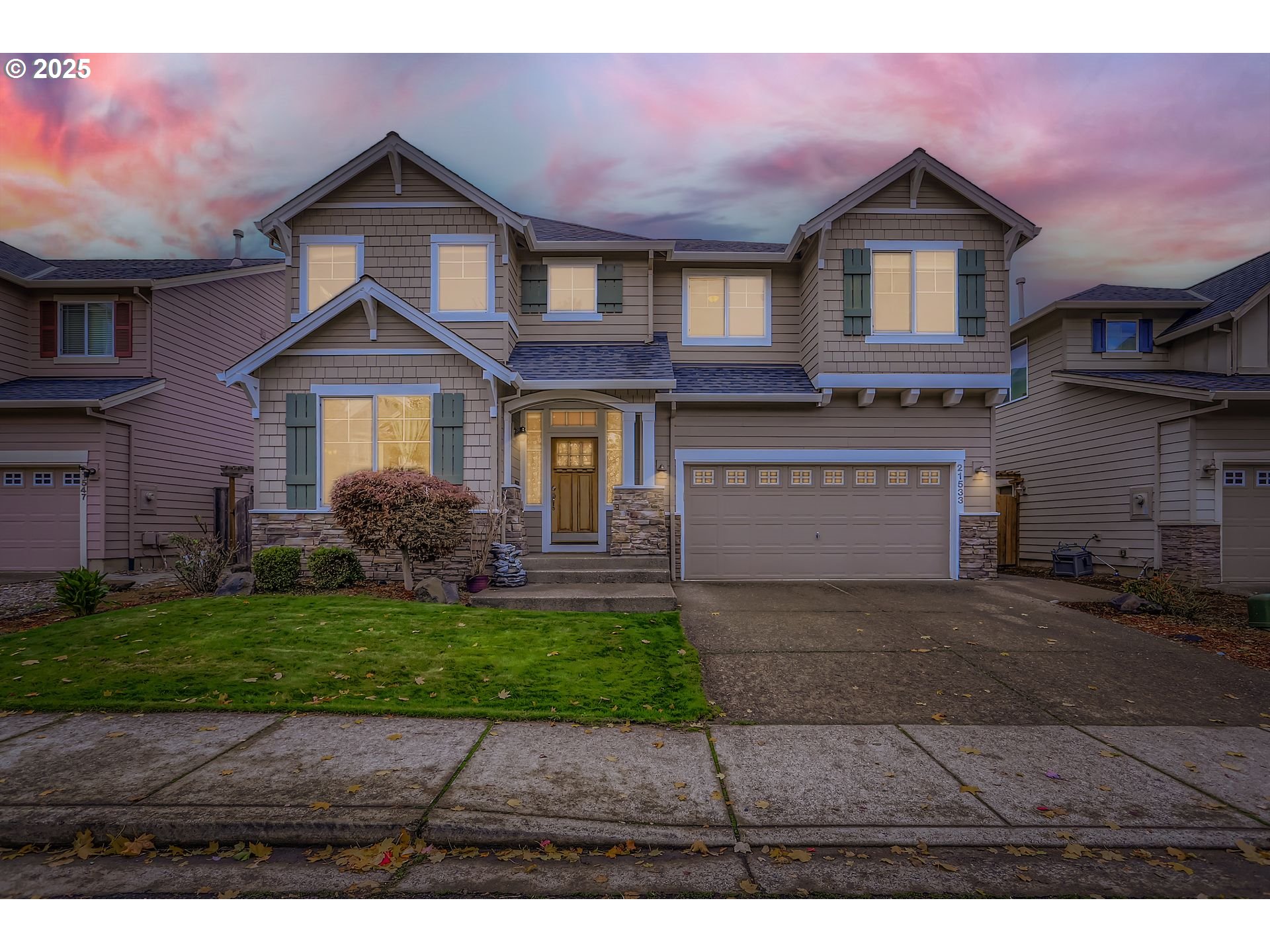 21533 Southwest Susan Lane Beaverton, OR 97003 - Photo 2 of 46