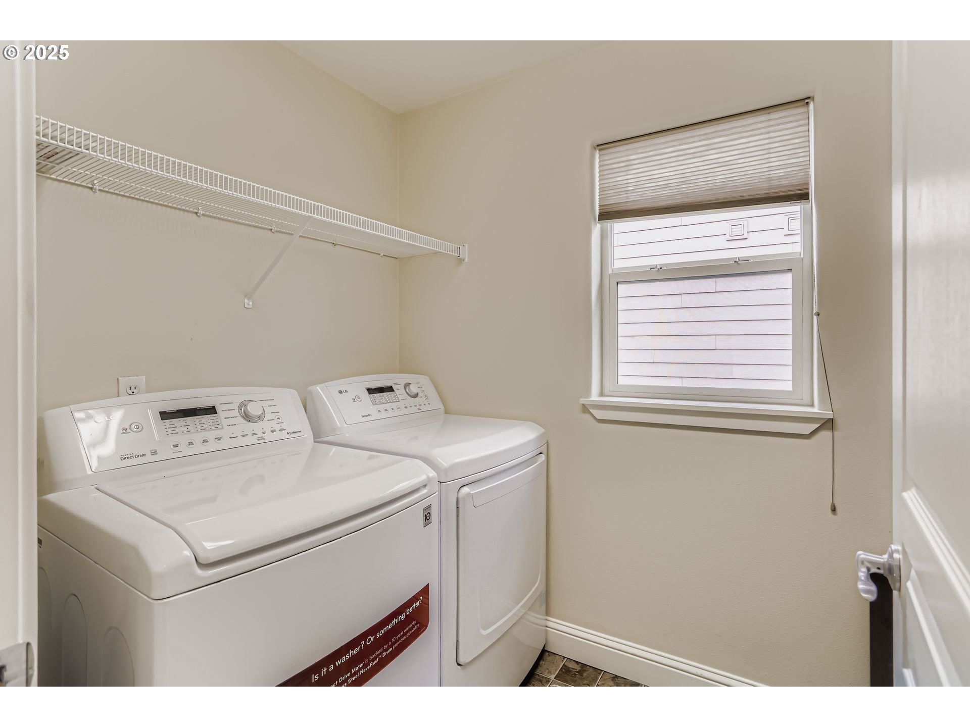 21533 Southwest Susan Lane Beaverton, OR 97003 - Photo 34 of 46