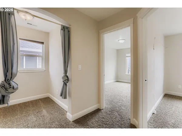 $720,000 | 21533 Southwest Susan Lane, Beaverton, OR 97003