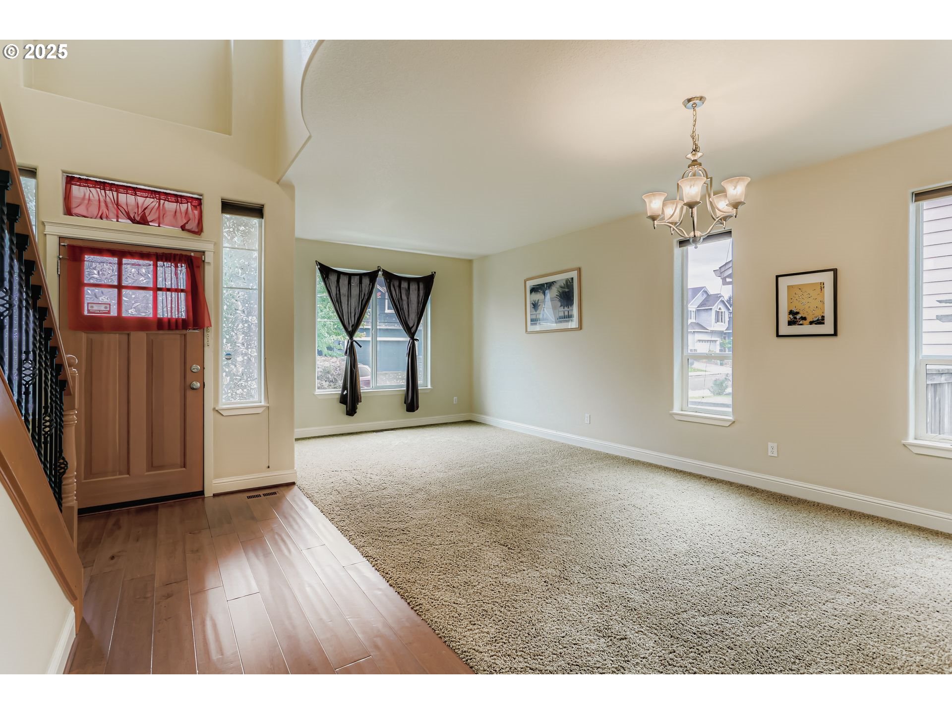 21533 Southwest Susan Lane Beaverton, OR 97003 - Photo 8 of 46