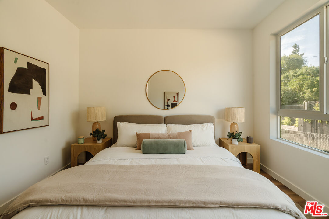 3859 North Riley Lane Los Angeles, CA 90065 - Photo 37 of 75 Gallery Image 37