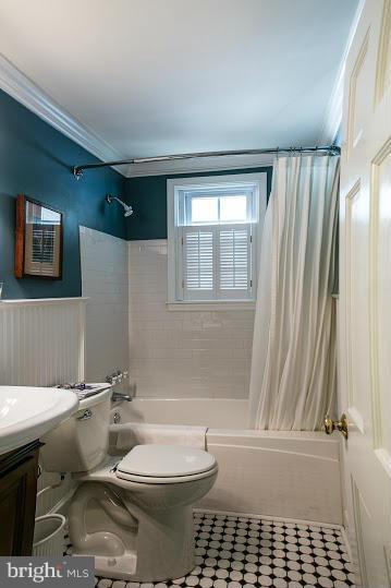 2807 East Joppa Road Baltimore, MD 21234 - Photo 9 of 29 Bath