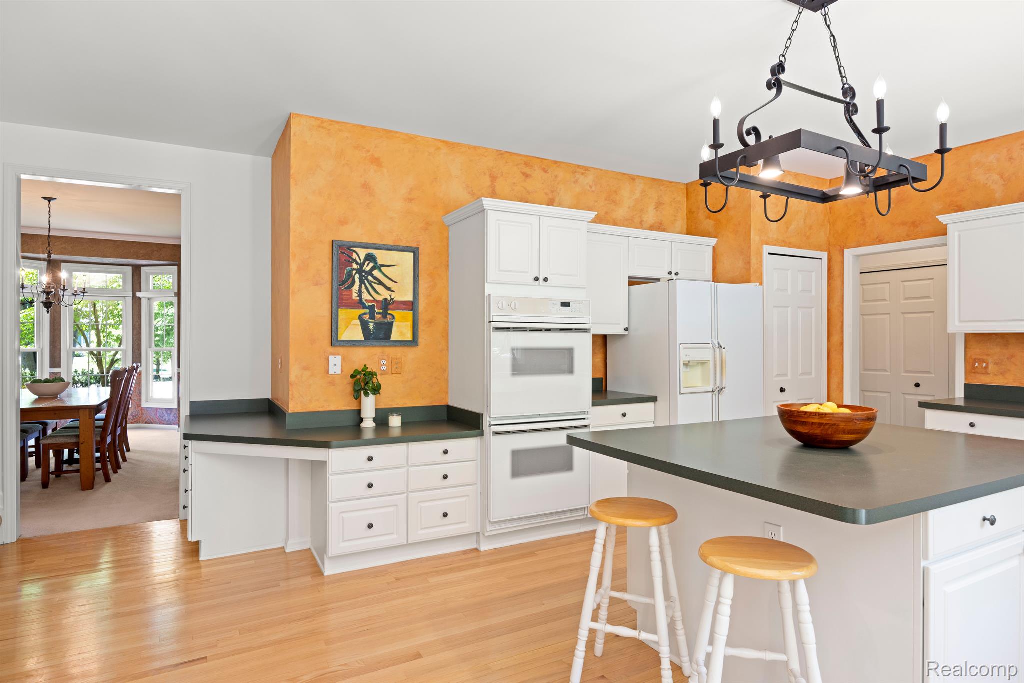 4237 Calumet Drive Rochester, MI 48306 - Photo 13 of 64 Gallery Image 13