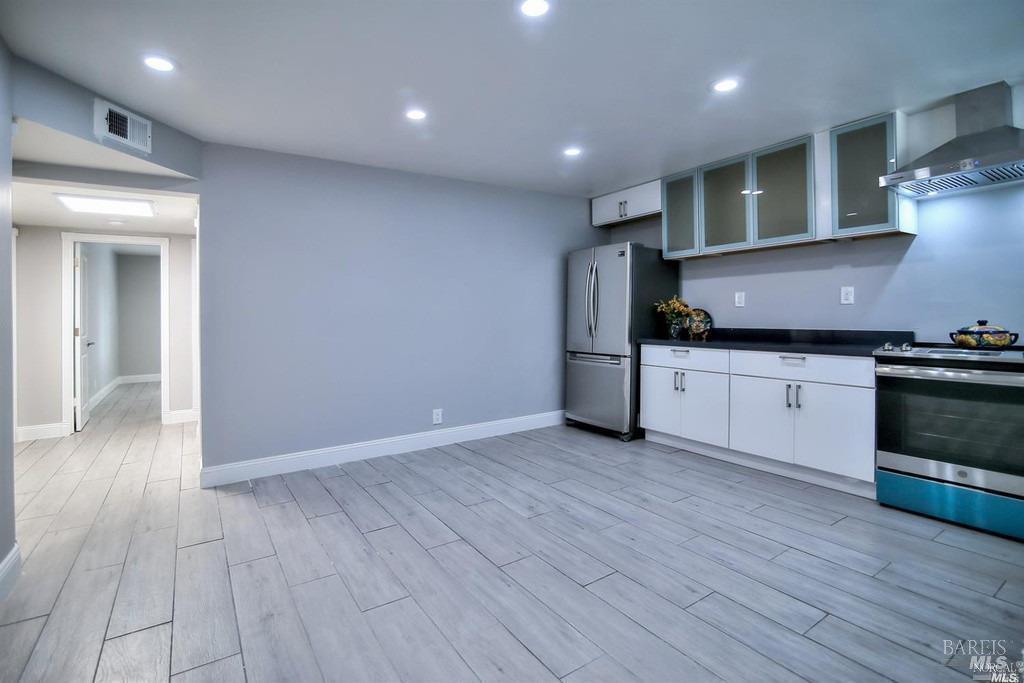 22 Fairfax Street, Unit B San Rafael, CA 94901 - Photo 3 of 9