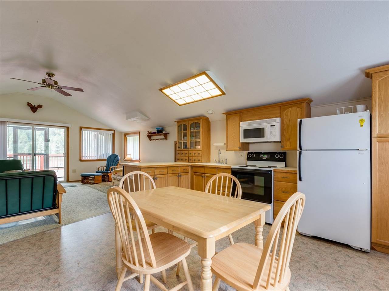 321 Dilling Road Cusick, WA 99119 - Photo 6 of 20