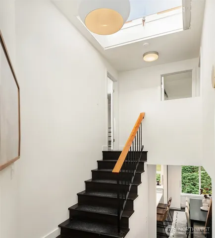 $599,000 | 202 West Olympic Place, Unit 405, Seattle, WA 98119