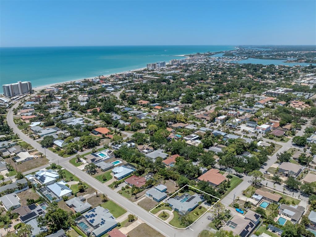 500 Alhambra Road Venice, FL 34285 - Photo 30 of 53