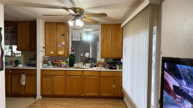 a en suite bathroom with a sink and a mirror