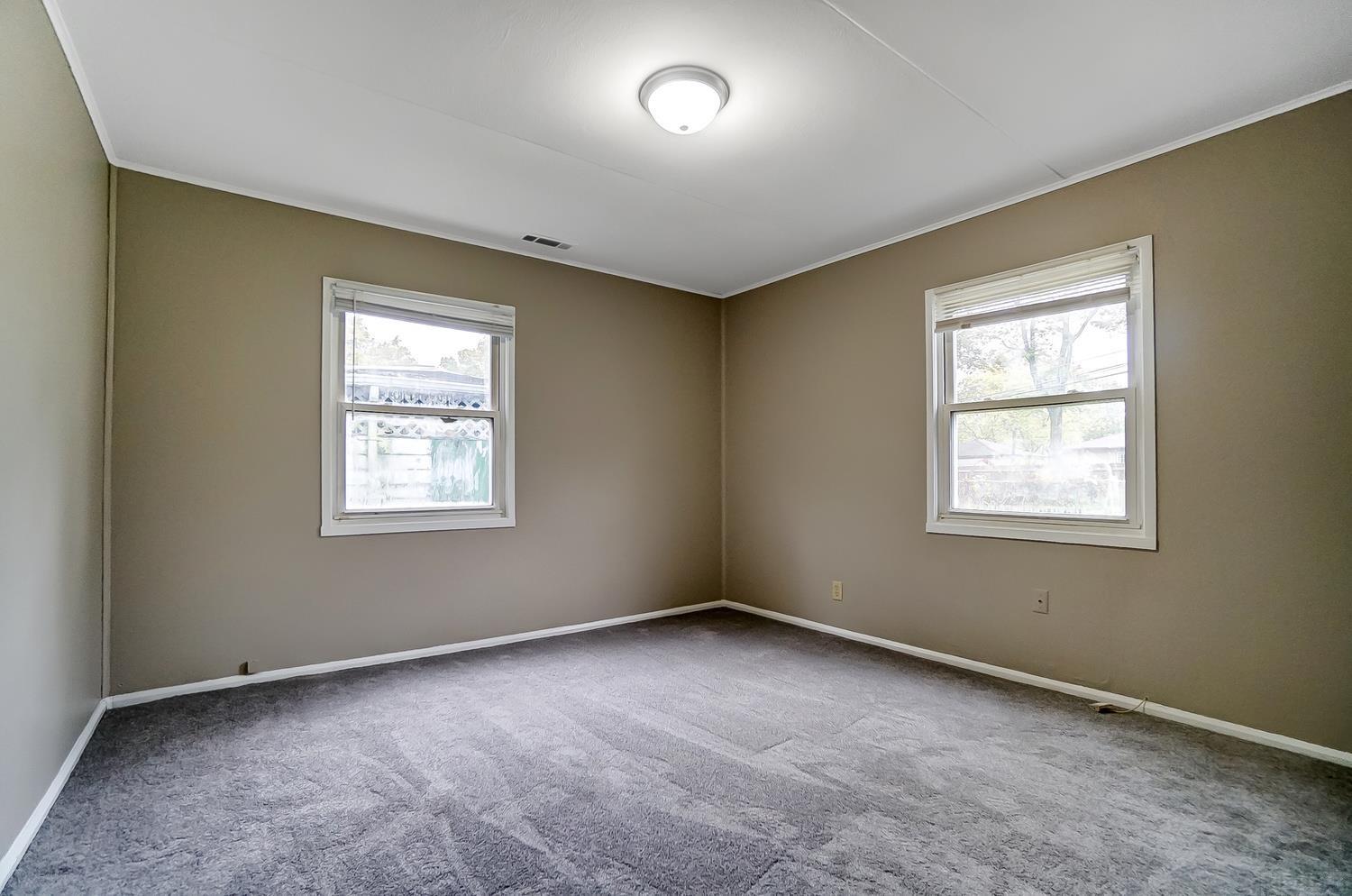 6016 Southcrest Road Fort Wayne, IN 46816 - Photo 18 of 31 Gallery Image 18