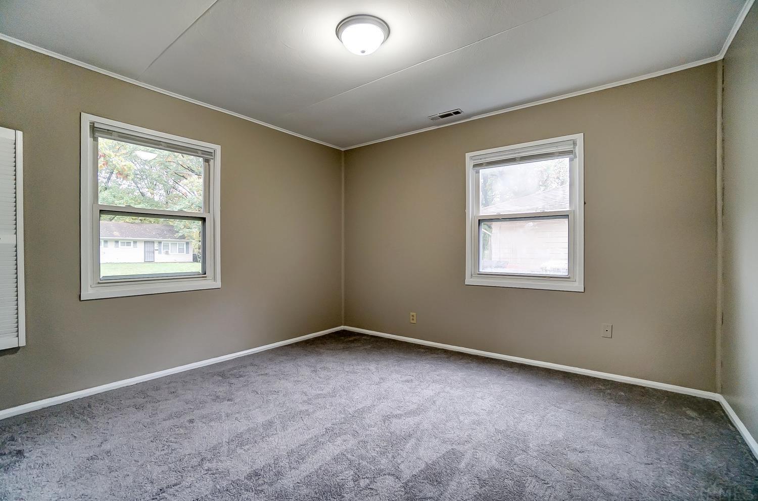 6016 Southcrest Road Fort Wayne, IN 46816 - Photo 21 of 31 Gallery Image 21