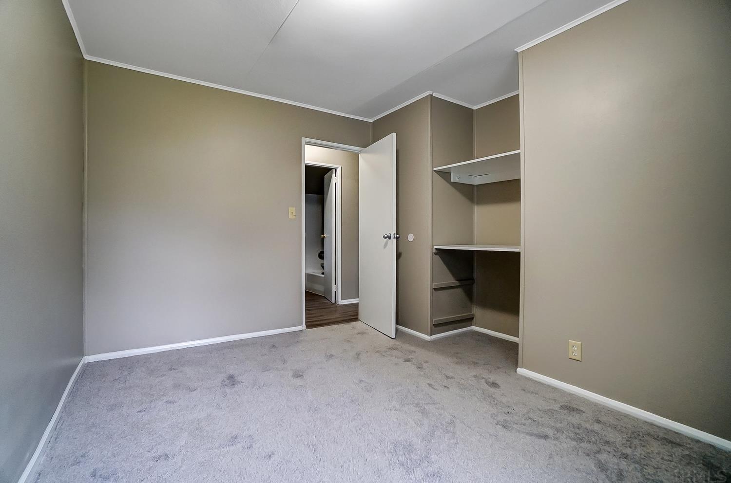 6016 Southcrest Road Fort Wayne, IN 46816 - Photo 24 of 31 Gallery Image 24