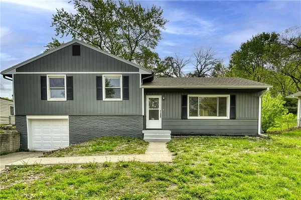 $235,000 | 3535 North Chelsea Avenue, Kansas City, MO 64117