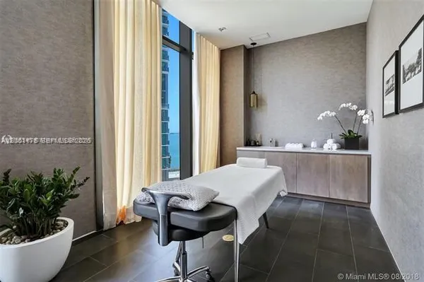 $5,490 | 650 Northeast 32nd Street, Unit 4306, Miami, FL 33137