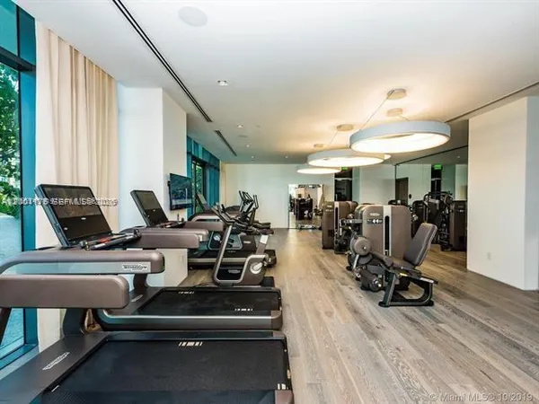 $5,490 | 650 Northeast 32nd Street, Unit 4306, Miami, FL 33137