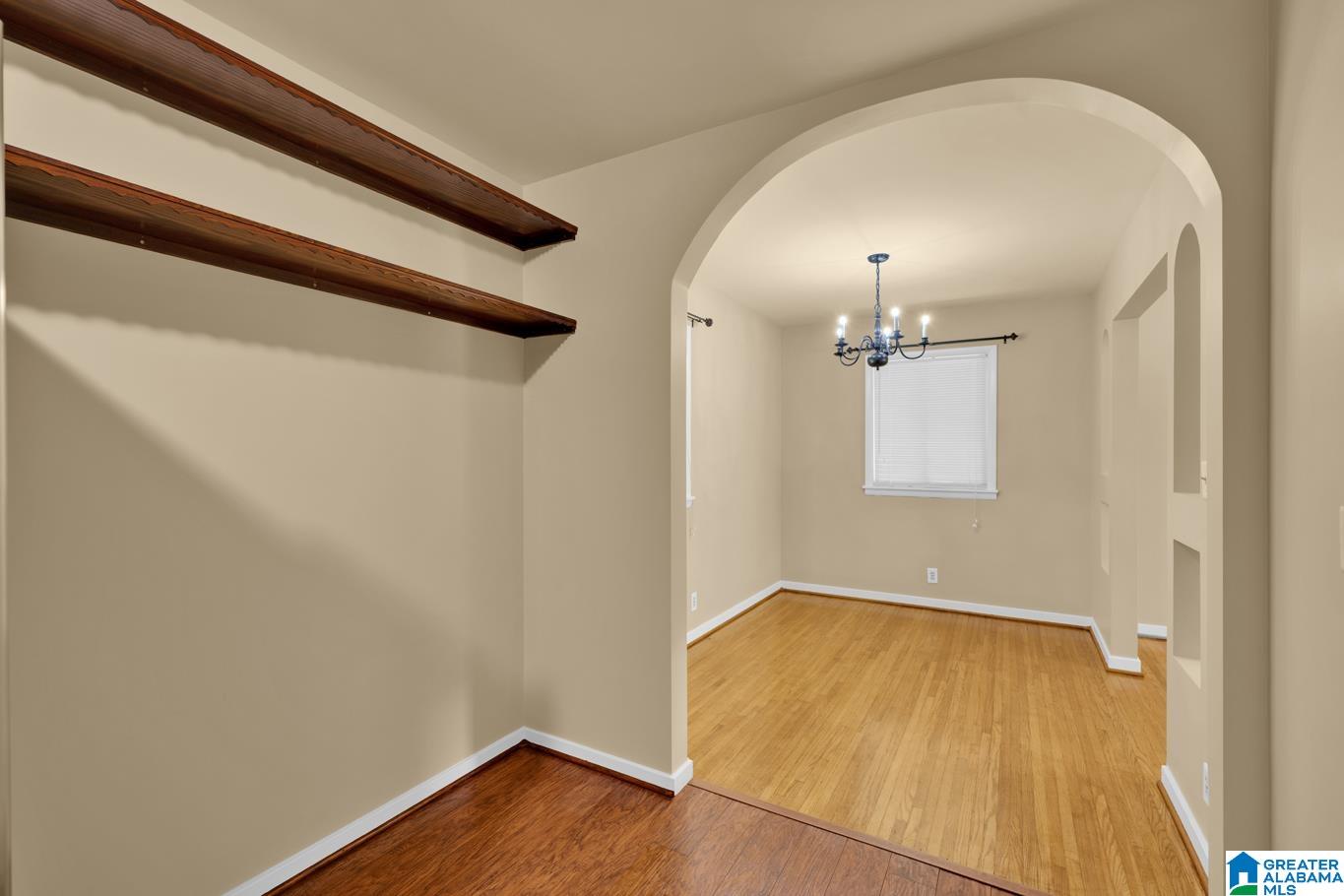 1108 Barnisdale Road Birmingham, AL 35235 - Photo 7 of 31