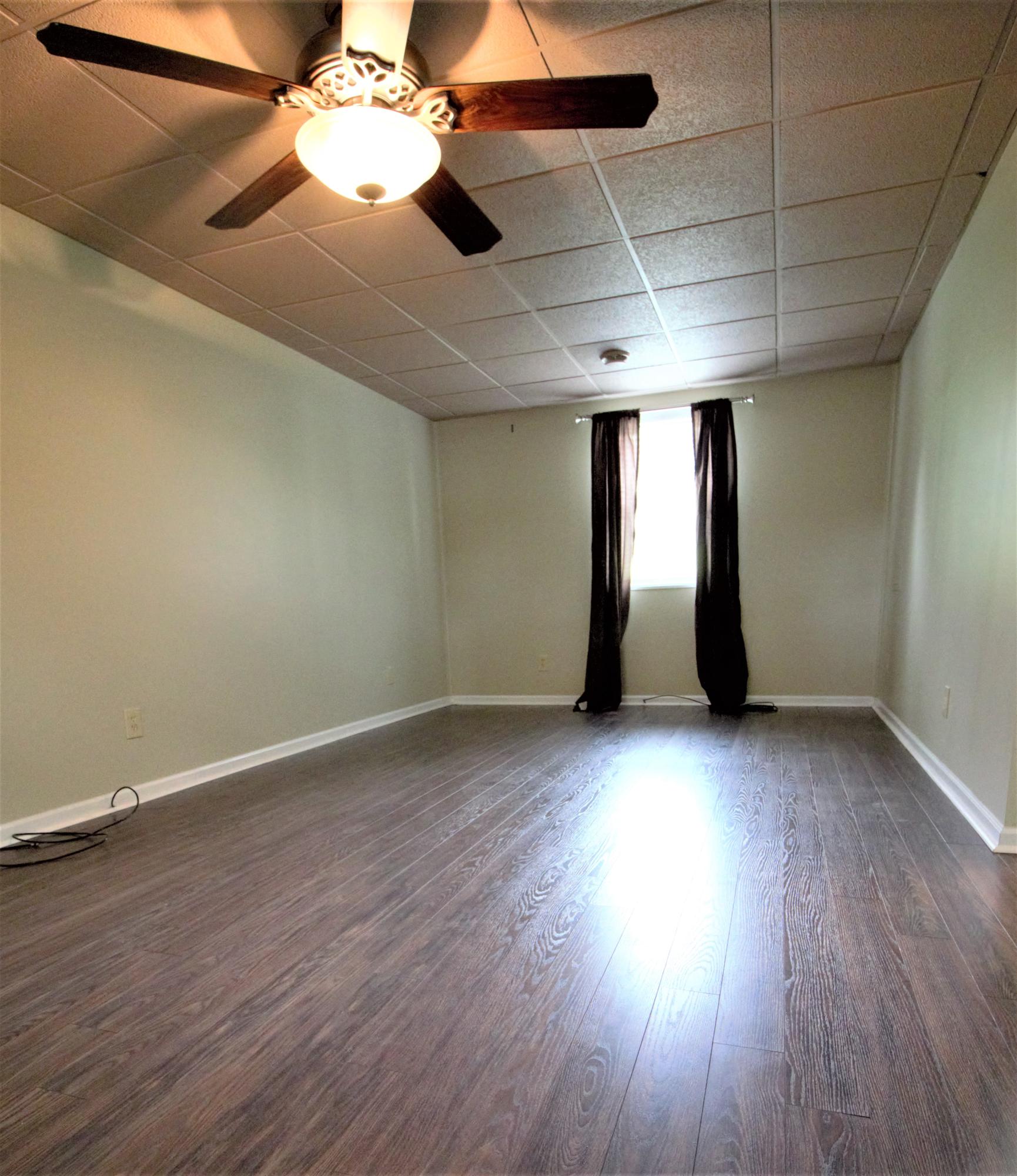 1829 Brookmill Road Knoxville, TN 37932 - Photo 14 of 18 master down