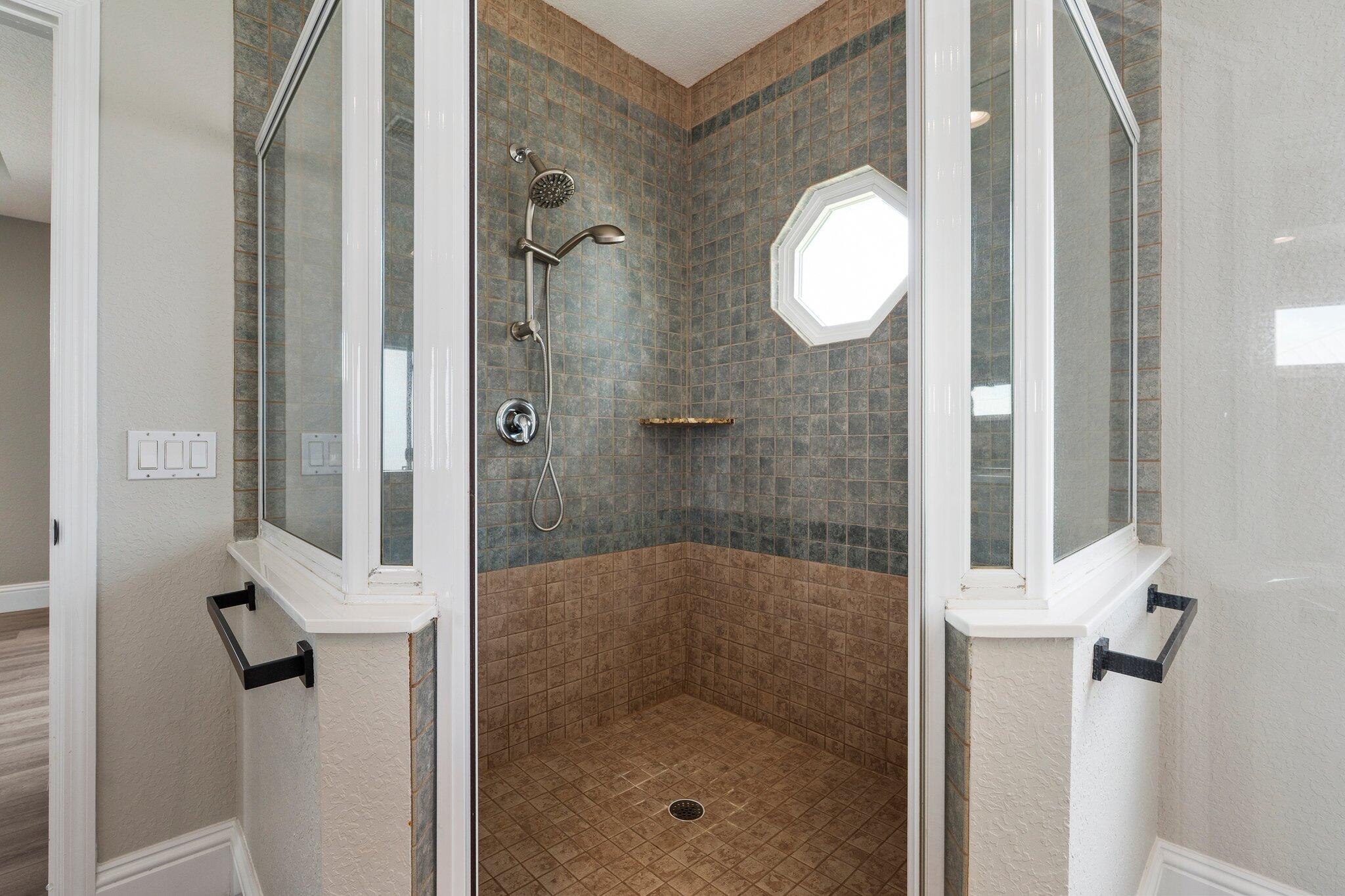 1599 Southwest Dyer Point Road Palm City, FL 34990 - Photo 20 of 45 24-web-or-mls-DSC01013