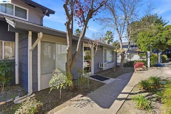 $499,000 | 9085 Alcosta Boulevard, Unit 321, San Ramon, CA 94583