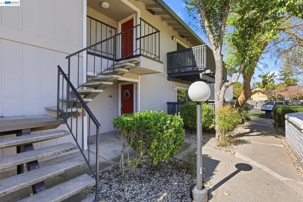$499,000 | 9085 Alcosta Boulevard, Unit 321, San Ramon, CA 94583