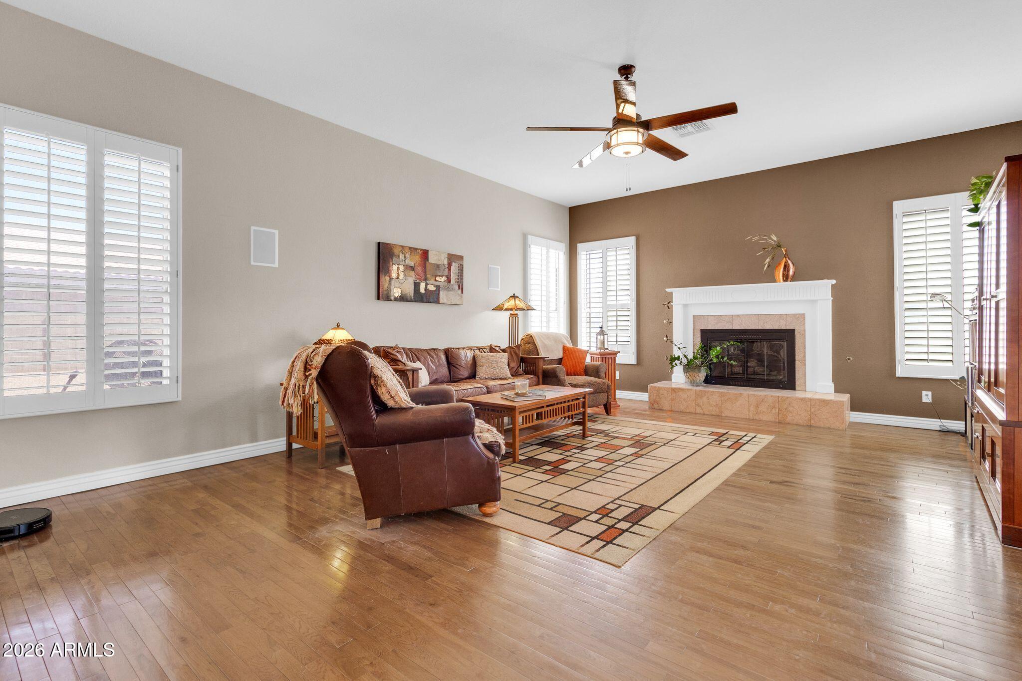 1289 East Palo Blanco Way Gilbert, AZ 85296 - Photo 16 of 52 1289 E Palo Blanco Way-8
