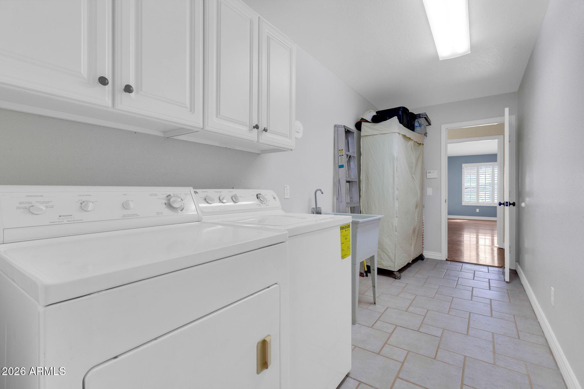 1289 East Palo Blanco Way Gilbert, AZ 85296 - Photo 26 of 52 1289 E Palo Blanco Way-31