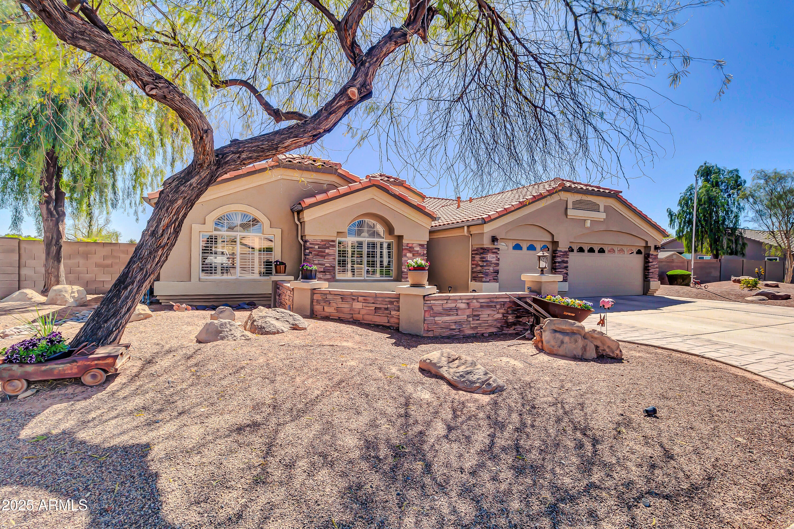 1289 East Palo Blanco Way Gilbert, AZ 85296 - Photo 2 of 52 1289 E Palo Blanco Way-2