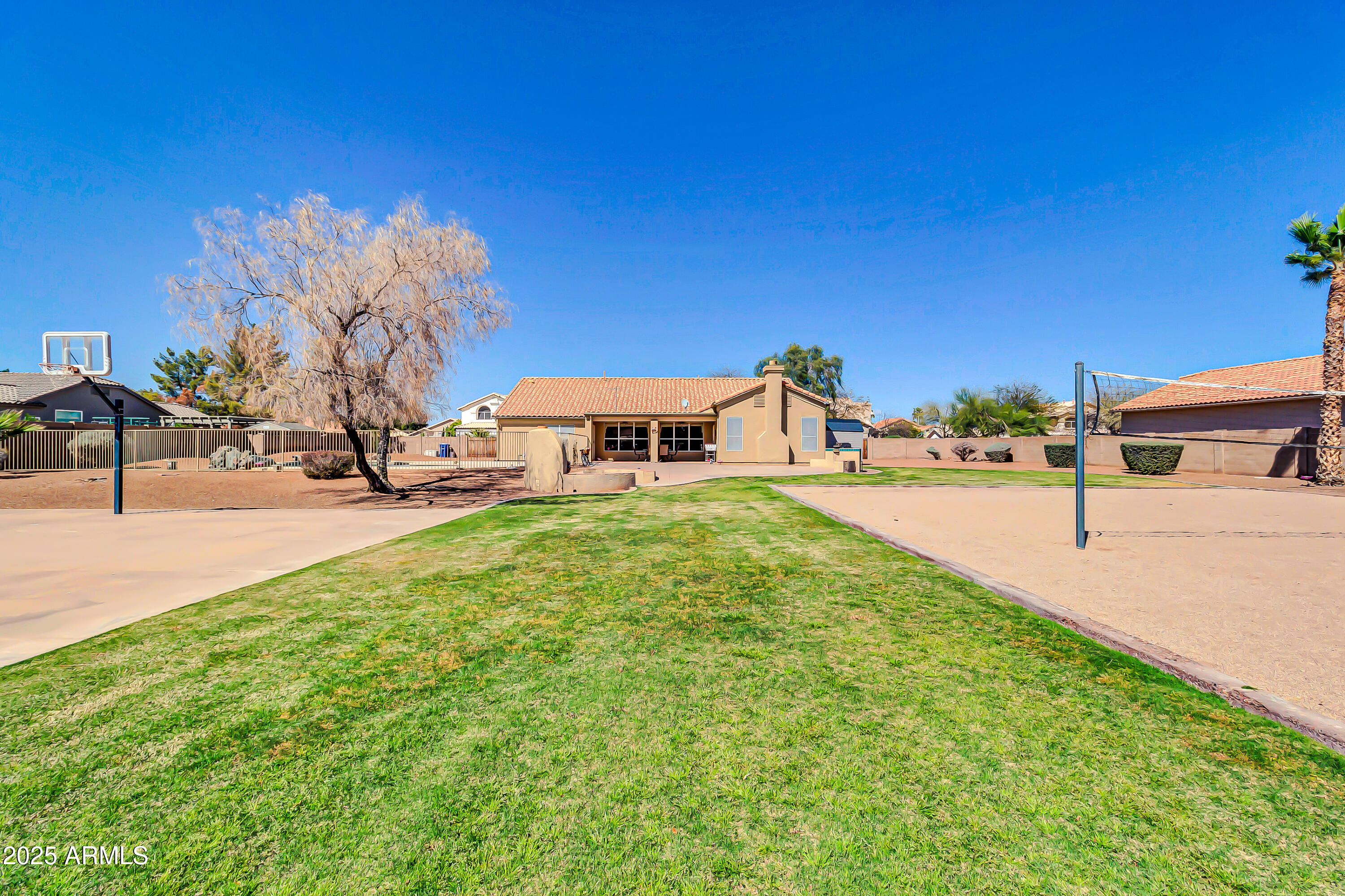 1289 East Palo Blanco Way Gilbert, AZ 85296 - Photo 4 of 52 1289 E Palo Blanco Way-42