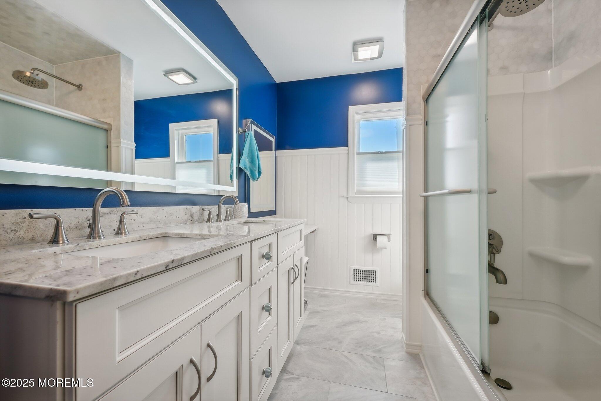 202 Yale Avenue, Unit WINTER MONTHLY RENTAL Point Pleasant Beach, NJ 08742 - Photo 10 of 17 10-web-or-mls-VMD003