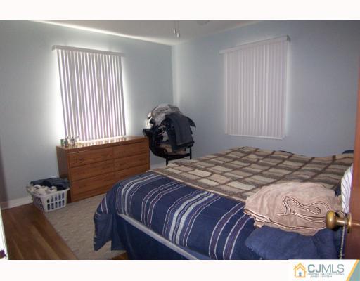 60 Hillcrest Road Colonia, NJ 07067 - Photo 6 of 10