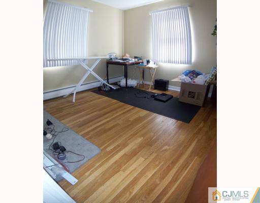 60 Hillcrest Road Colonia, NJ 07067 - Photo 7 of 10