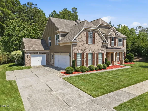 $1,050,000 | 102 Alliance Circle, Cary, NC 27519