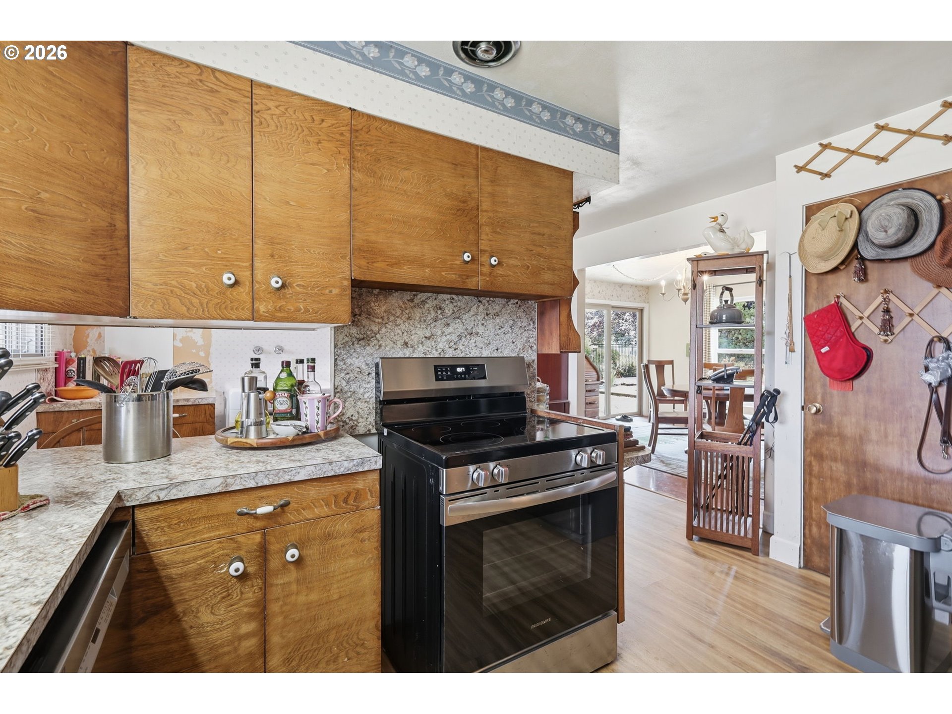 1504 Green Acres Road Eugene, OR 97408 - Photo 14 of 47 Gallery Image 14