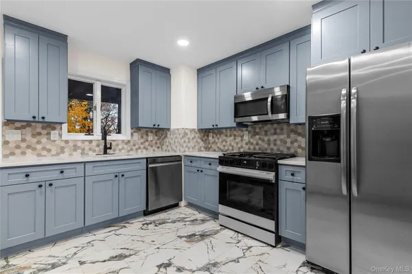$5,000 | 27 Mountain Avenue, Unit 1, Mount Kisco, NY 10549