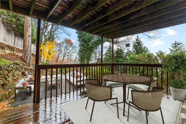 $5,000 | 27 Mountain Avenue, Unit 1, Mount Kisco, NY 10549